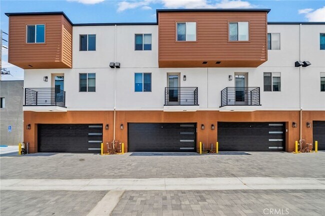 Building Photo - 24809 Narbonne Ave