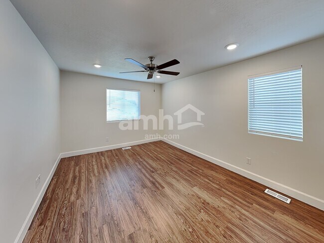 Building Photo - 5936 Verdigris Dr