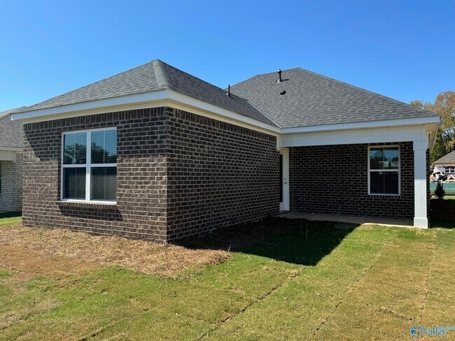 Building Photo - 117 Denise Dr