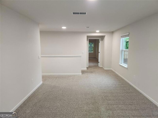 Building Photo - 235 Vly Oak Dr