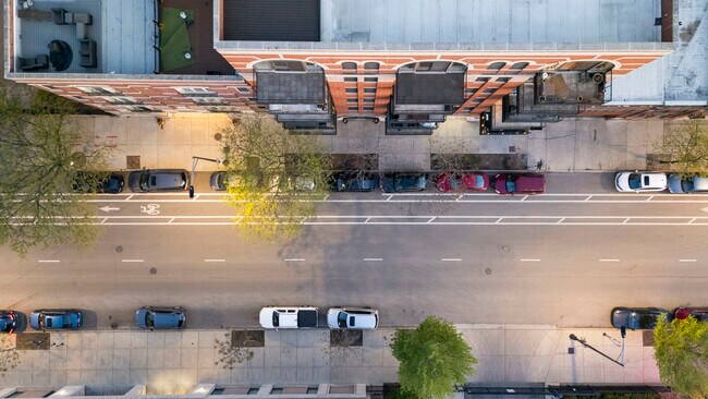 Building Photo - 1355 W Washington Blvd