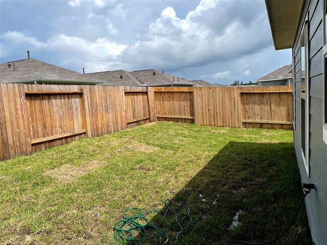 Building Photo - 25545 Northpark Spruce Dr