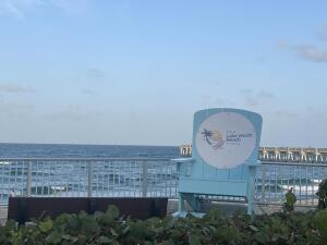 Building Photo - 2020 Lake Osborne Dr