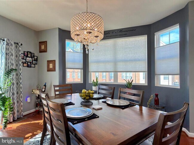 Building Photo - 2711 Coppersmith Pl