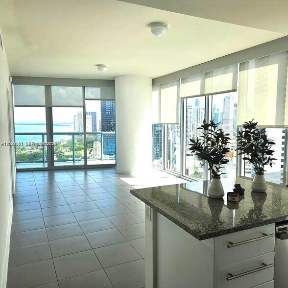 Building Photo - 888 Biscayne Blvd