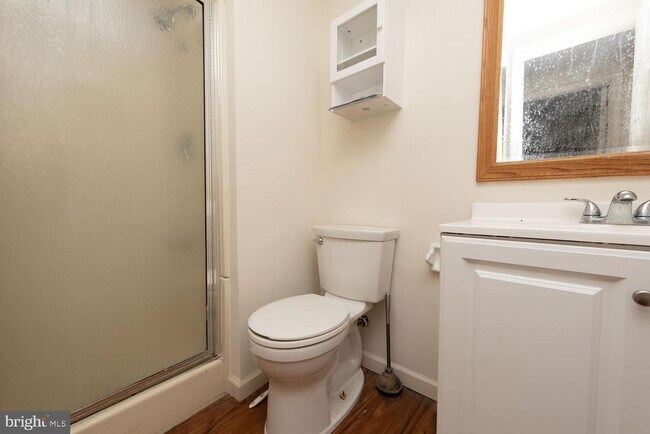 Building Photo - 215 N 23rd St