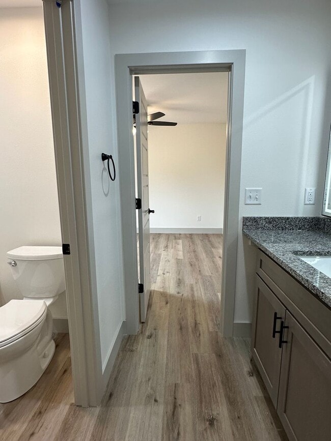 Building Photo - BRAND NEW 4 BED 3 BATH in WAYNESVILLE