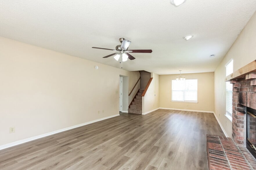 Building Photo - 8130 Amble Way