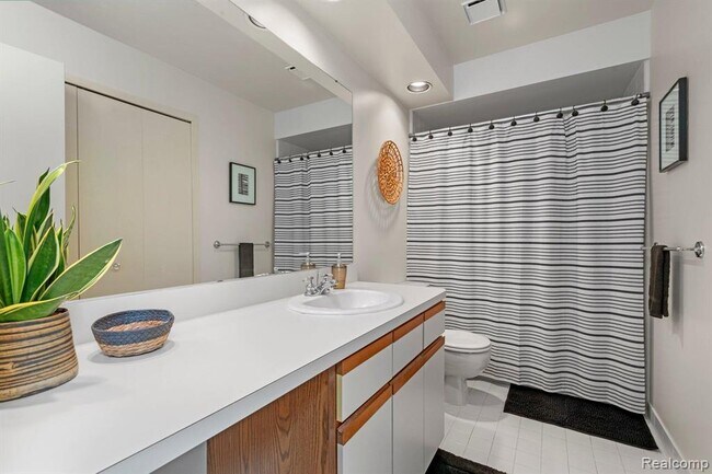 Building Photo - 6625 Fireside Ct