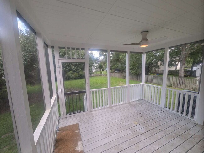 Building Photo - 3 BD Single Family Home Daniel Island