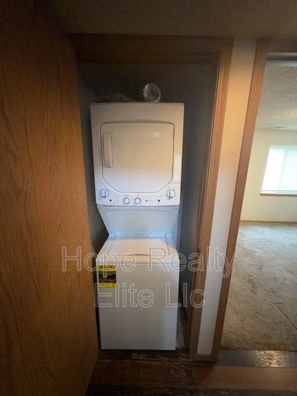 Building Photo - 4537 Lamplighter Cir