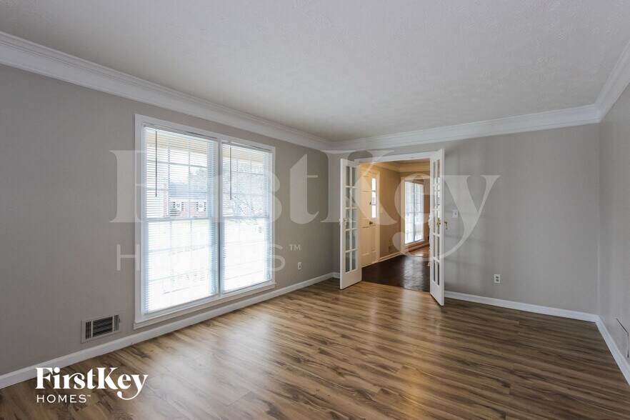 Building Photo - 6936 Deshon Ridge Dr