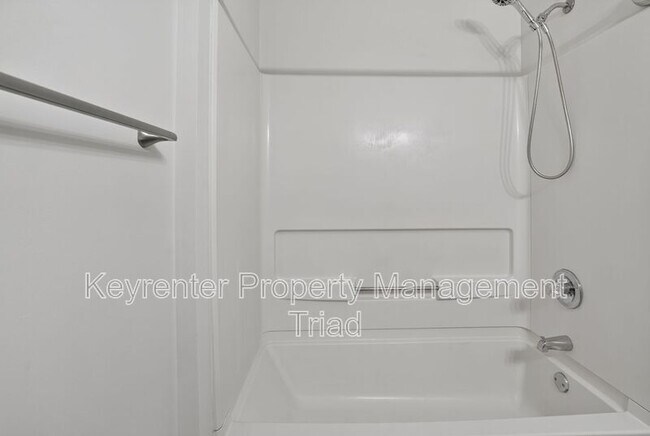 Building Photo - 3638 Morris Farm Dr