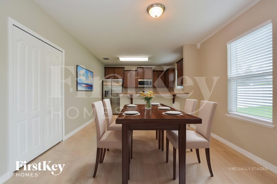 Building Photo - 1995 Banner Ln