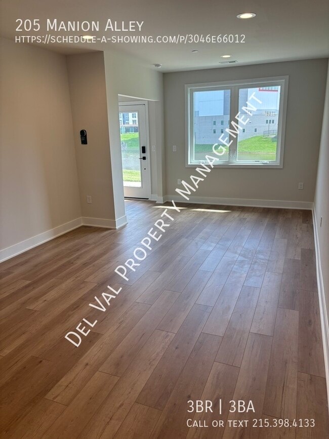 Building Photo - 205 Manion Aly