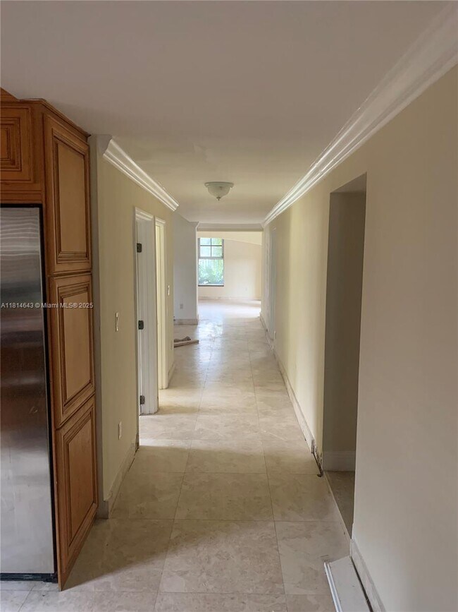 Building Photo - 3235 SW 58th Ct