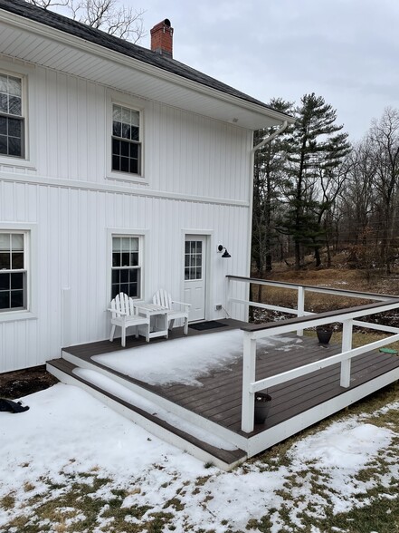 Rear Deck - 540 Clarks Valley Rd