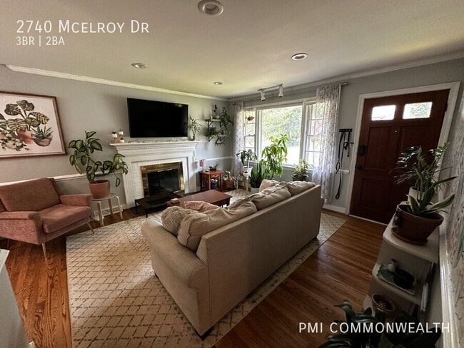 Building Photo - 2740 McElroy Dr