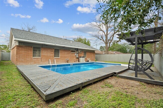 Building Photo - 5001 Nina Lee Ln