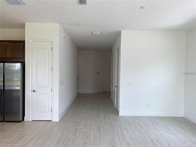 Building Photo - 8112 Mabury Ln