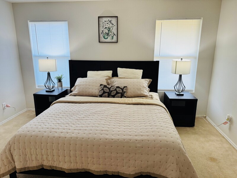 Building Photo - 12803 Capri