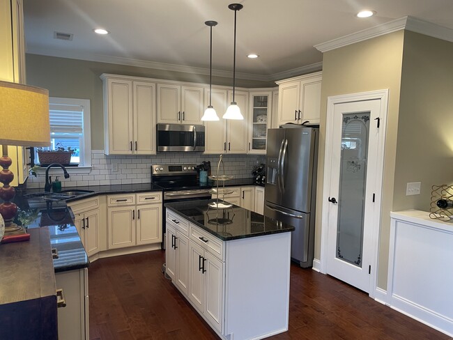 Building Photo - 715 Landrum Trl