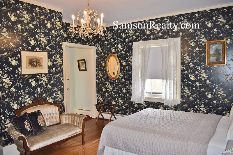 Building Photo - 144 Benefit St