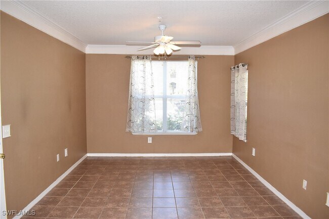 Building Photo - 11511 Villa Grand