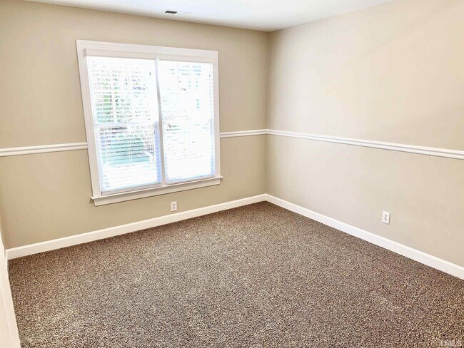 Building Photo - 305 Cary Pines Dr