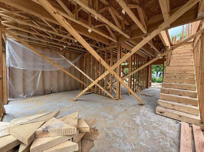 Building Photo - 3533 Alderfer Unit A or B St