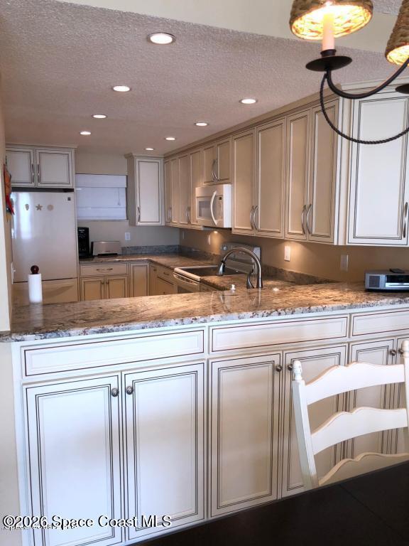 Building Photo - 1175 Jimmy Buffett Mem Hwy