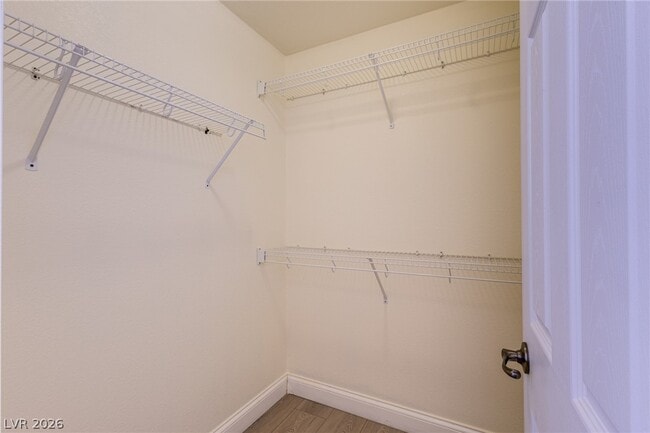 Building Photo - 10417 Badger Ravine St