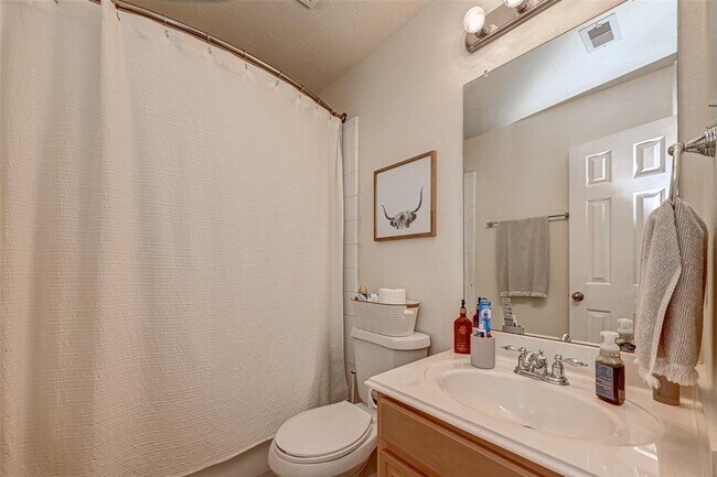 Building Photo - 10826 Aly Trace Ct