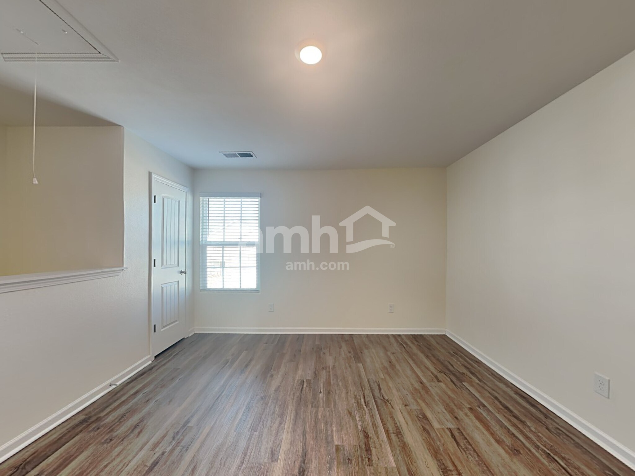 Building Photo - 6046 Mason Tucker Dr