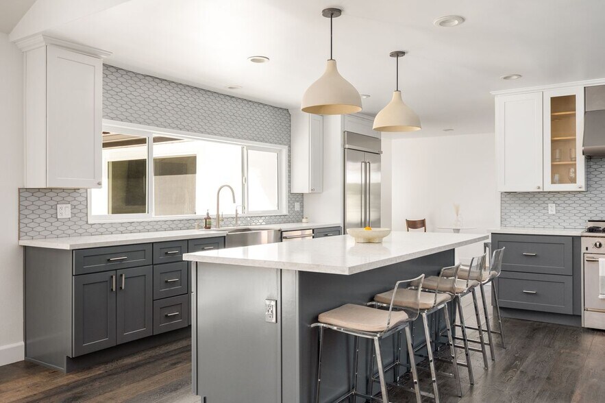 Building Photo - 23296 Park Ensenada