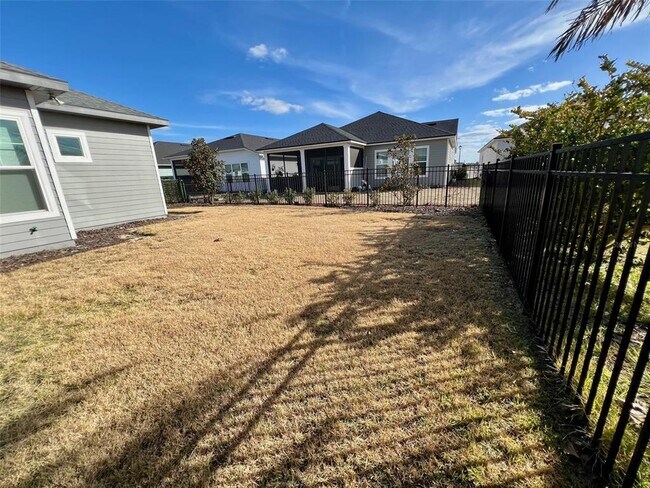 Building Photo - 12073 SW 29th Pl