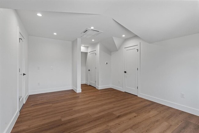 Building Photo - 1402 Beckett St