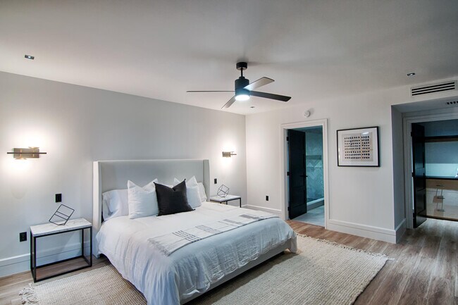 Building Photo - 2770 Polo Island Dr