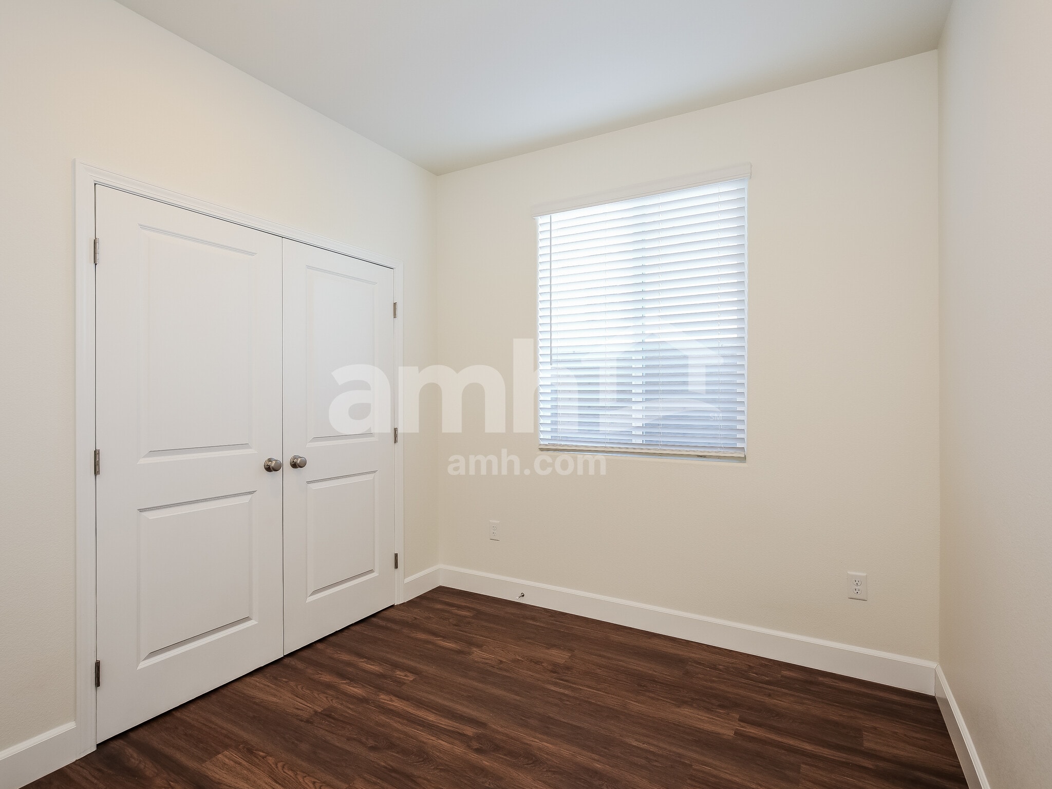 Building Photo - 317 Cape Seville Pl