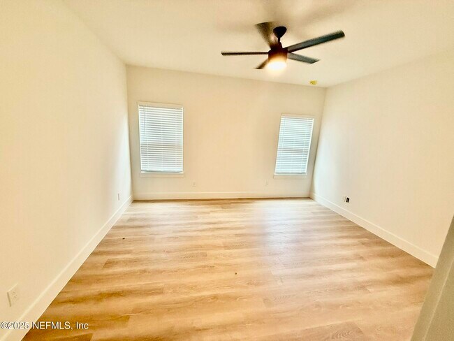 Building Photo - 1135 Fruit Cove Rd