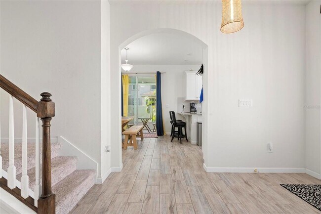 Building Photo - 5004 Skyview Ln