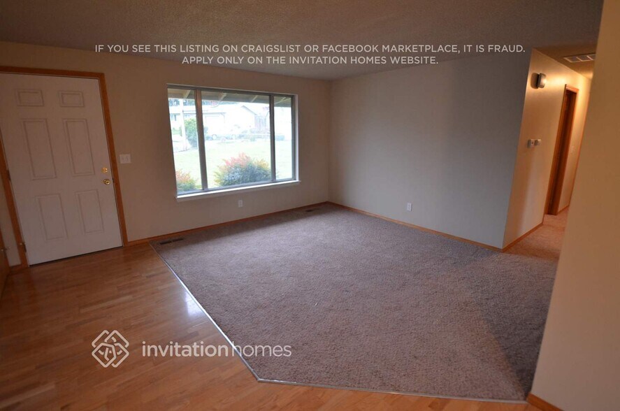 Building Photo - 1709 Dogwood Dr SE