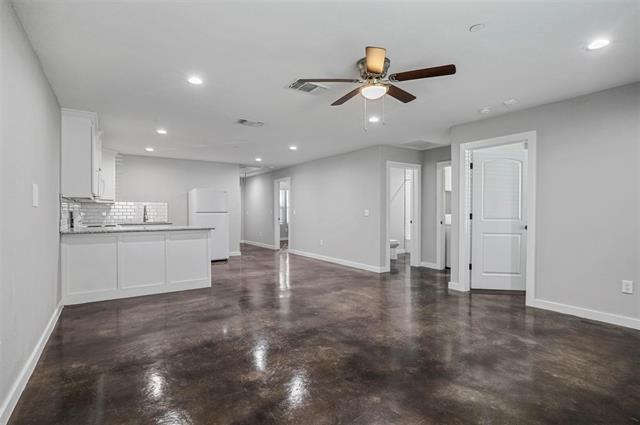 Building Photo - 410 S Mirick Ave