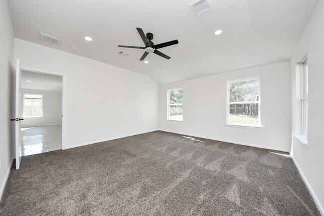 Building Photo - 51 Rd 5214