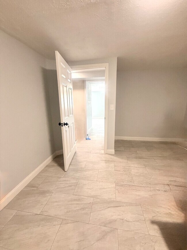 Building Photo - 3115 Bracken Woods Ln