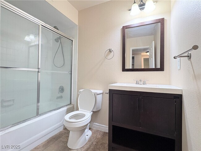 Building Photo - 4732 Monterrey Ave