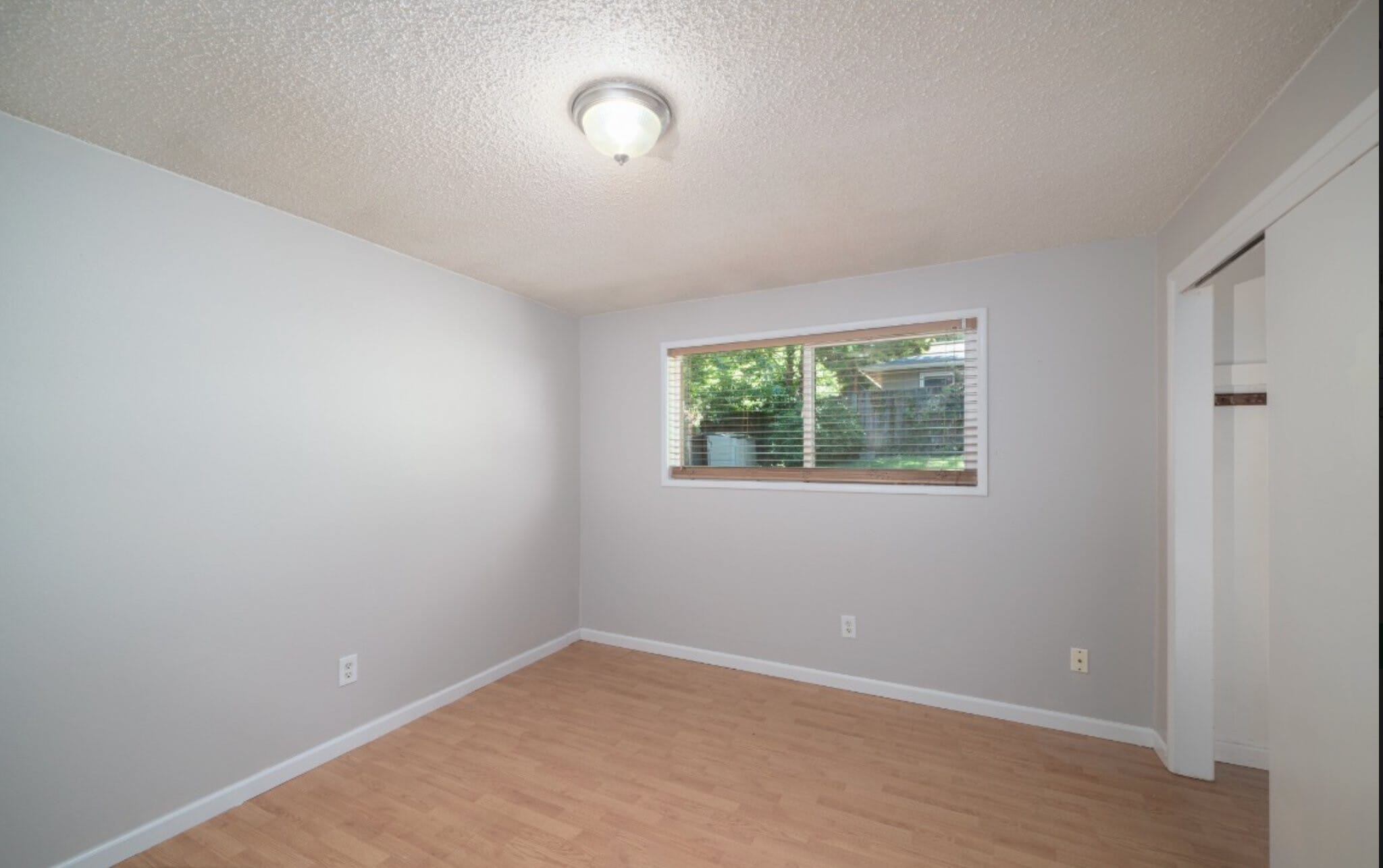 Building Photo - 9207 SW 26th Ave