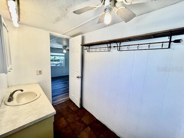 Building Photo - 1216 Liveoak Pkwy