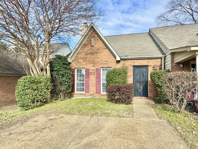 Building Photo - 6564 Whitetail Ln