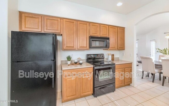 Building Photo - 3541 W Marconi Ave